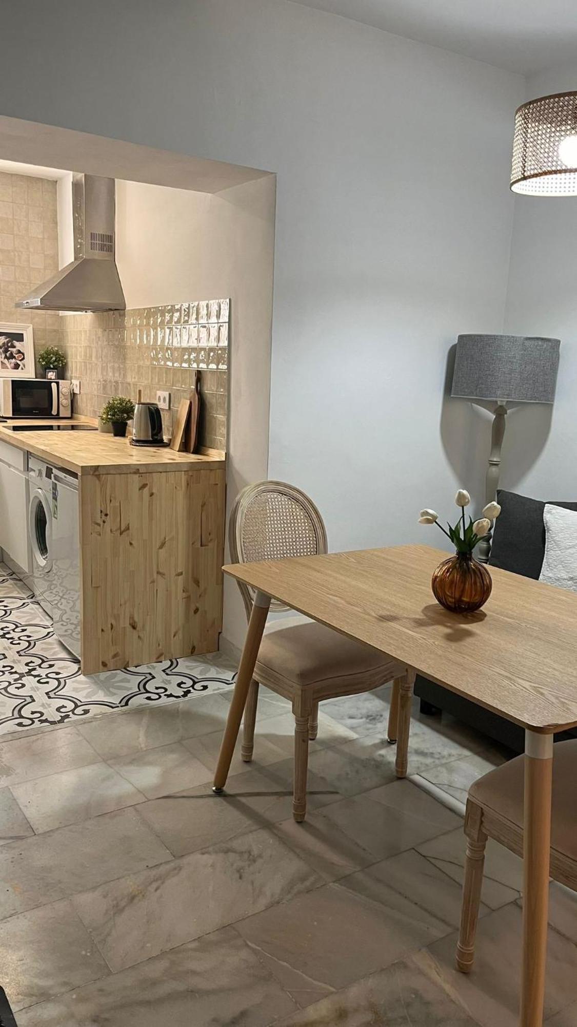 Apartamento En Casco Antiguo - Plaza De La Gavidia Σεβίλλη Εξωτερικό φωτογραφία