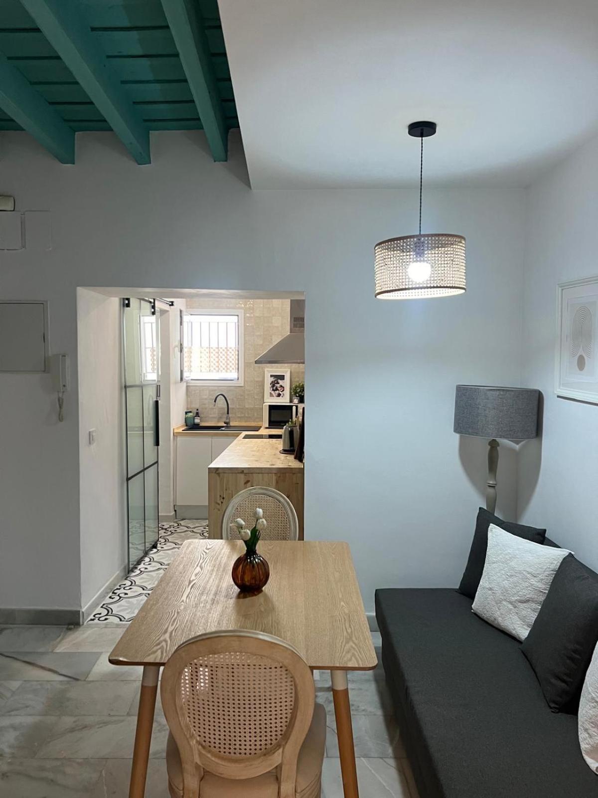 Apartamento En Casco Antiguo - Plaza De La Gavidia Σεβίλλη Εξωτερικό φωτογραφία